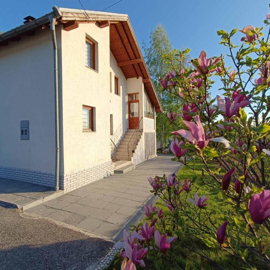 Holiday Home Green Sarajevo Exterior photo
