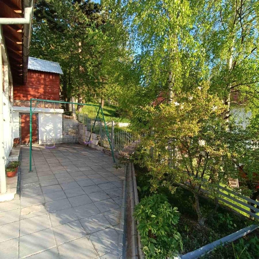 Holiday Home Green Sarajevo Exterior photo
